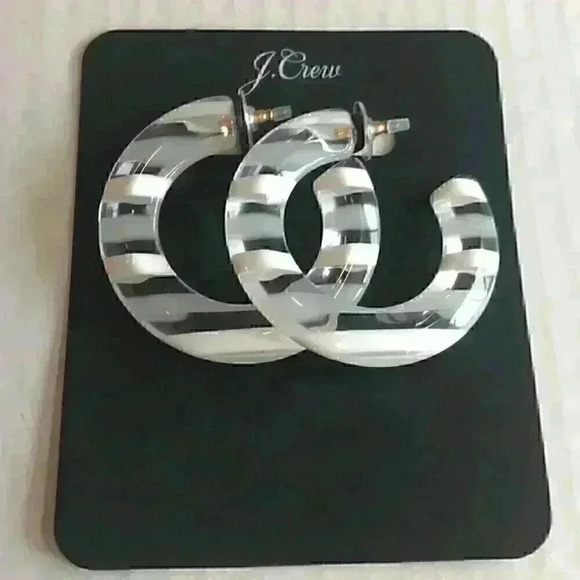 J Crew new Large Beveled Hoops in White Tortoise - Picture 3 of 8